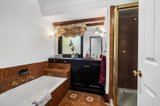 https://images.listonce.com.au/custom/160x/listings/2-highvale-court-glen-waverley-vic-3150/734/01703734_img_10.jpg?2-JpOmv73Y8