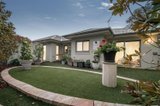 https://images.listonce.com.au/custom/160x/listings/2-hillcrest-road-eltham-north-vic-3095/300/01708300_img_13.jpg?QofoyW8g3oc