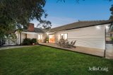 https://images.listonce.com.au/custom/160x/listings/2-horkings-street-blackburn-south-vic-3130/370/01893370_img_14.jpg?jYmtVGO55TQ