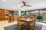 https://images.listonce.com.au/custom/160x/listings/2-horsham-crescent-alfredton-vic-3350/053/01049053_img_07.jpg?DAtZmFYxaAw