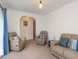 https://images.listonce.com.au/custom/160x/listings/2-hyde-park-walk-mooroolbark-vic-3138/218/01524218_img_02.jpg?Bq3UUTWy4VQ
