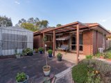 https://images.listonce.com.au/custom/160x/listings/2-hyde-park-walk-mooroolbark-vic-3138/218/01524218_img_11.jpg?KER297H-DR4