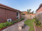 https://images.listonce.com.au/custom/160x/listings/2-hyde-park-walk-mooroolbark-vic-3138/218/01524218_img_14.jpg?brTD1x6nVNQ