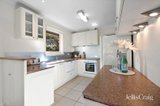 https://images.listonce.com.au/custom/160x/listings/2-irene-crescent-mitcham-vic-3132/594/01904594_img_05.jpg?oMDN5pCsXvc