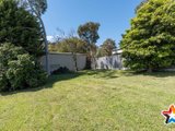 https://images.listonce.com.au/custom/160x/listings/2-irvine-street-mount-evelyn-vic-3796/400/01526400_img_12.jpg?XPer9WEiMa8