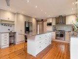 https://images.listonce.com.au/custom/160x/listings/2-josie-court-lilydale-vic-3140/475/01524475_img_04.jpg?ajn7KdUFQ-M