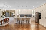 https://images.listonce.com.au/custom/160x/listings/2-jubilee-street-mount-waverley-vic-3149/061/01722061_img_03.jpg?uXvUh-wWDPU
