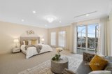 https://images.listonce.com.au/custom/160x/listings/2-jubilee-street-mount-waverley-vic-3149/061/01722061_img_13.jpg?J9NPi19Uq9I