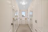 https://images.listonce.com.au/custom/160x/listings/2-jubilee-street-mount-waverley-vic-3149/061/01722061_img_14.jpg?-KHckQ4csMQ