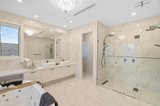 https://images.listonce.com.au/custom/160x/listings/2-jubilee-street-mount-waverley-vic-3149/061/01722061_img_17.jpg?Lw2oTn83DT0