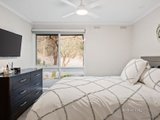 https://images.listonce.com.au/custom/160x/listings/2-judith-avenue-warrandyte-vic-3113/561/01701561_img_08.jpg?PJN8RAwP6v0