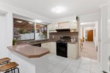 https://images.listonce.com.au/custom/160x/listings/2-jull-parade-ringwood-north-vic-3134/352/01599352_img_05.jpg?amR_WTrxGJU