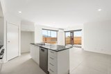 https://images.listonce.com.au/custom/160x/listings/2-kabiri-terrace-st-leonards-vic-3223/052/01912052_img_04.jpg?02u89SDx5n0