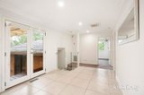 https://images.listonce.com.au/custom/160x/listings/2-kara-court-montrose-vic-3765/470/01874470_img_05.jpg?h0-_yUZLUWg