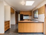 https://images.listonce.com.au/custom/160x/listings/2-karin-court-mooroolbark-vic-3138/410/01524410_img_05.jpg?nO8Poe6m1lA