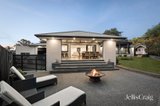 https://images.listonce.com.au/custom/160x/listings/2-karin-court-mooroolbark-vic-3138/933/01962933_img_16.jpg?M3vesQeZagE