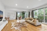 https://images.listonce.com.au/custom/160x/listings/2-kay-court-box-hill-north-vic-3129/134/01809134_img_02.jpg?-dRVQWqXWu4