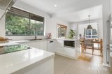 https://images.listonce.com.au/custom/160x/listings/2-kay-court-box-hill-north-vic-3129/134/01809134_img_04.jpg?LzR57qyd7jo