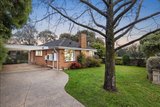 https://images.listonce.com.au/custom/160x/listings/2-kendall-street-mount-waverley-vic-3149/833/01854833_img_17.jpg?Gdc8rNIKwLk