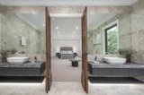 https://images.listonce.com.au/custom/160x/listings/2-kenny-street-balwyn-north-vic-3104/038/01681038_img_16.jpg?MMS7CGstZYk