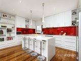 https://images.listonce.com.au/custom/160x/listings/2-kent-street-yarraville-vic-3013/227/01203227_img_11.jpg?lgsfPUIukZY