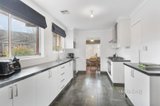 https://images.listonce.com.au/custom/160x/listings/2-kerferd-road-glen-waverley-vic-3150/670/01501670_img_03.jpg?k80C_TlPap0