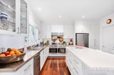 https://images.listonce.com.au/custom/160x/listings/2-kilrush-street-brighton-vic-3186/538/01979538_img_07.jpg?MJ7gJ_IcpFA