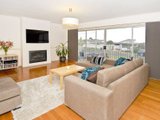 https://images.listonce.com.au/custom/160x/listings/2-kirriemuir-street-hamlyn-heights-vic-3215/579/01699579_img_02.jpg?jrW_AxgF4bU