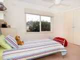https://images.listonce.com.au/custom/160x/listings/2-kirriemuir-street-hamlyn-heights-vic-3215/579/01699579_img_09.jpg?PC0cGFHgsEQ