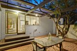 https://images.listonce.com.au/custom/160x/listings/2-laidlaw-court-vermont-vic-3133/543/00246543_img_09.jpg?Ynom_vSDuaE