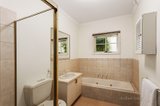 https://images.listonce.com.au/custom/160x/listings/2-lalla-court-kew-vic-3101/073/00490073_img_09.jpg?i5q4qqUCStY