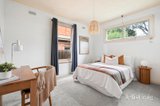 https://images.listonce.com.au/custom/160x/listings/2-lancaster-avenue-newtown-vic-3220/314/01982314_img_10.jpg?3L3K_Q6-Xs0