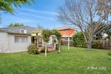 https://images.listonce.com.au/custom/160x/listings/2-lancaster-avenue-newtown-vic-3220/314/01982314_img_16.jpg?mXfCZ2aOD14