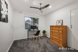 https://images.listonce.com.au/custom/160x/listings/2-lansell-road-mooroolbark-vic-3138/094/00927094_img_08.jpg?vSxU9u5sEEI