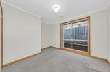 https://images.listonce.com.au/custom/160x/listings/2-lapwing-road-south-morang-vic-3752/419/01533419_img_08.jpg?CgeQYOjH2CY