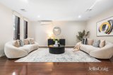 https://images.listonce.com.au/custom/160x/listings/2-lemon-grove-mount-waverley-vic-3149/987/01947987_img_02.jpg?1-qJcBXrBfw