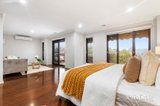 https://images.listonce.com.au/custom/160x/listings/2-lemon-grove-mount-waverley-vic-3149/987/01947987_img_14.jpg?BtZfV9k410A