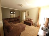 https://images.listonce.com.au/custom/160x/listings/2-lewis-court-sebastopol-vic-3356/680/01575680_img_04.jpg?6r_2Gjfv7Lk