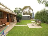 https://images.listonce.com.au/custom/160x/listings/2-lewis-court-sebastopol-vic-3356/680/01575680_img_09.jpg?i9F1LHHcuUo