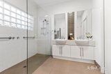 https://images.listonce.com.au/custom/160x/listings/2-lincoln-avenue-glen-waverley-vic-3150/806/01926806_img_07.jpg?Uc6wZ9CW4yY