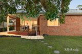 https://images.listonce.com.au/custom/160x/listings/2-lincoln-avenue-glen-waverley-vic-3150/806/01926806_img_14.jpg?o_JO8dR_DEs