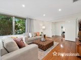 https://images.listonce.com.au/custom/160x/listings/2-linda-place-ringwood-north-vic-3134/640/01525640_img_03.jpg?a7OOWyDe_m0