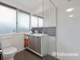 https://images.listonce.com.au/custom/160x/listings/2-linda-place-ringwood-north-vic-3134/640/01525640_img_08.jpg?GiNJXvK7FLg