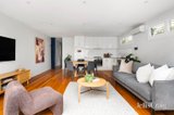 https://images.listonce.com.au/custom/160x/listings/2-little-lyell-street-south-melbourne-vic-3205/381/01982381_img_05.jpg?ZGV6_f38HbI