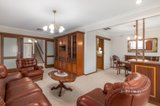 https://images.listonce.com.au/custom/160x/listings/2-locarno-court-mulgrave-vic-3170/116/01702116_img_02.jpg?TQpXHU6tNu4