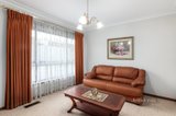 https://images.listonce.com.au/custom/160x/listings/2-locarno-court-mulgrave-vic-3170/116/01702116_img_08.jpg?BEr3llmysJY