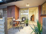 https://images.listonce.com.au/custom/160x/listings/2-logan-avenue-altona-vic-3018/233/01202233_img_06.jpg?dW3bvSiq7tY