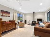 https://images.listonce.com.au/custom/160x/listings/2-lowe-court-bayswater-north-vic-3153/490/01525490_img_04.jpg?-kFgJy2Rhpg