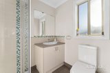 https://images.listonce.com.au/custom/160x/listings/2-lowry-crescent-miners-rest-vic-3352/078/01914078_img_06.jpg?zYJXUqPjKiQ