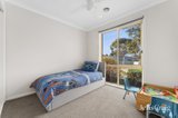 https://images.listonce.com.au/custom/160x/listings/2-lowry-crescent-miners-rest-vic-3352/078/01914078_img_08.jpg?4PdSQZj8rHQ